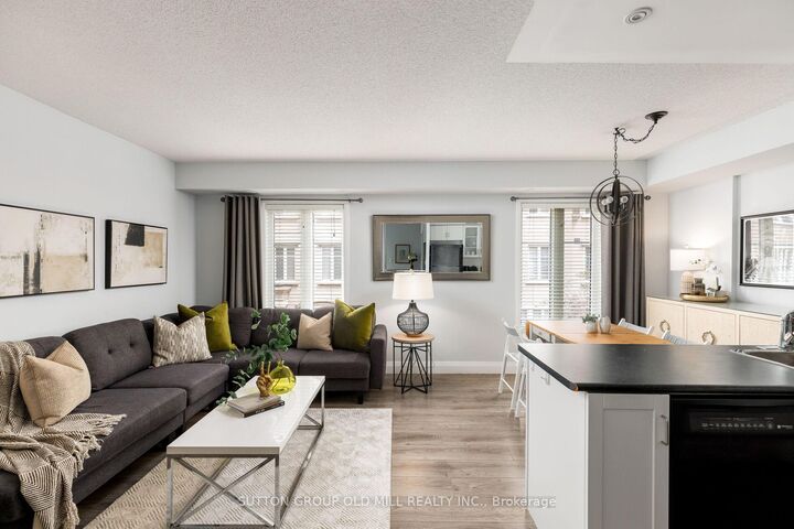 46 Western Battery Road 809 — photo 1