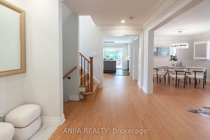 Property Photo: 2410 Eden Valley Drive ON L6H 6L2