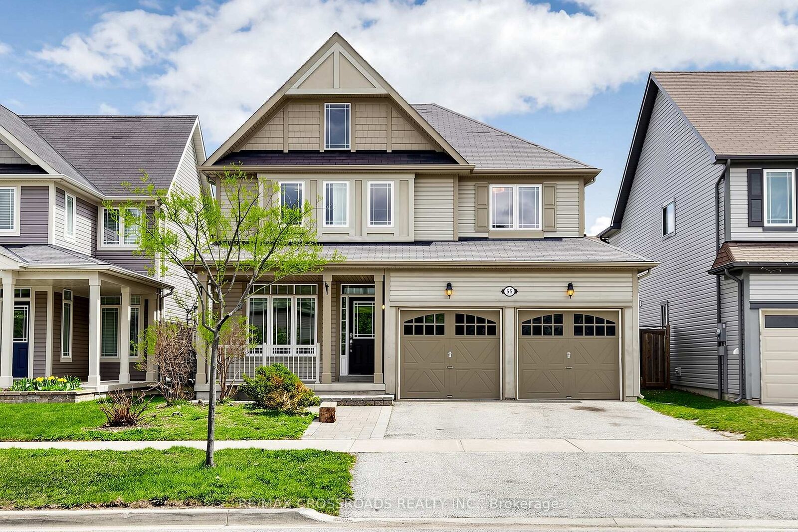 Property Photo: 55 John Link Avenue ON L0E 1R0