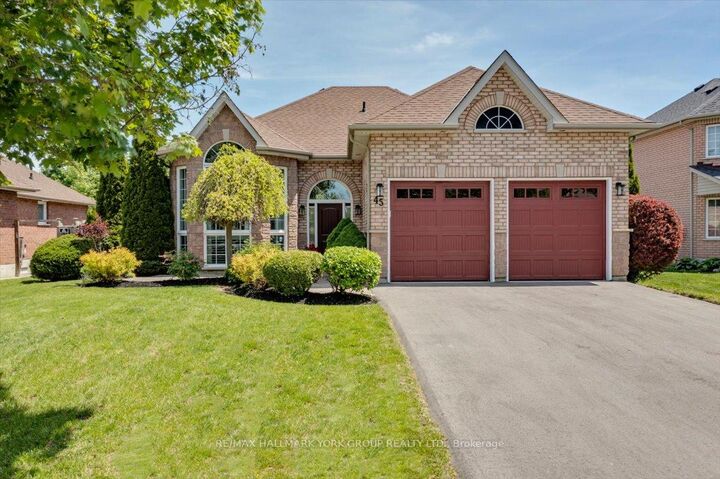 45 Highcastle Avenue — photo 1