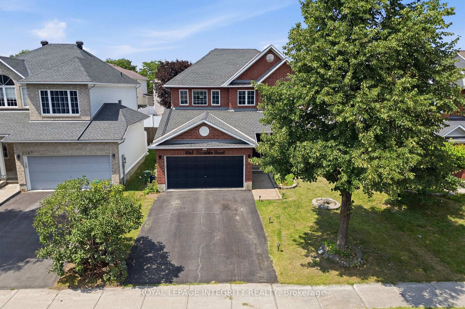 Property Photo: 1165 Klondike Road ON K2W 1C8