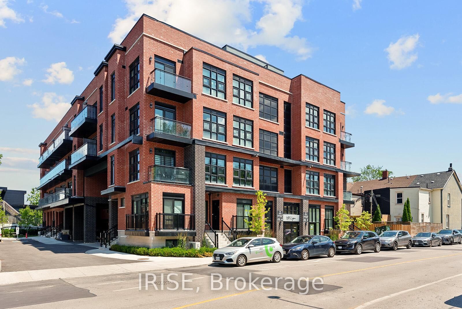 Property Photo: 485 Logan Avenue N 305 ON M4M 2P5