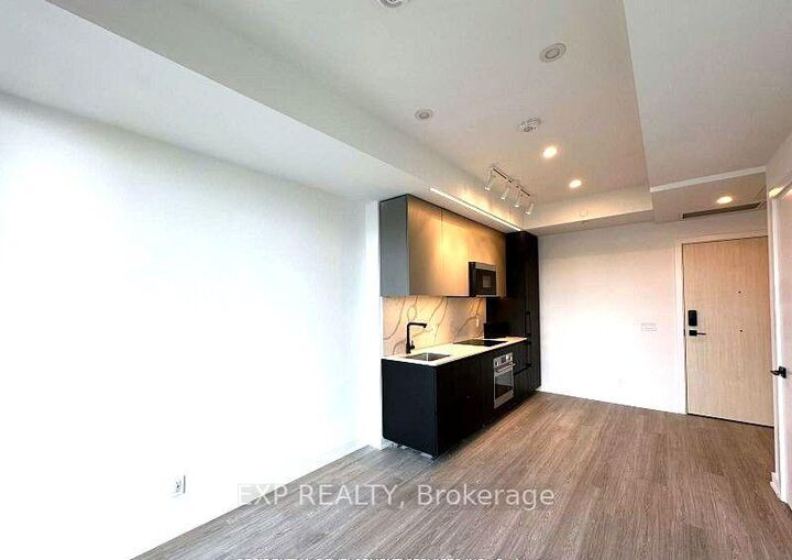 Property Photo:  699 Sheppard Avenue E 907  ON M2K 0J5 