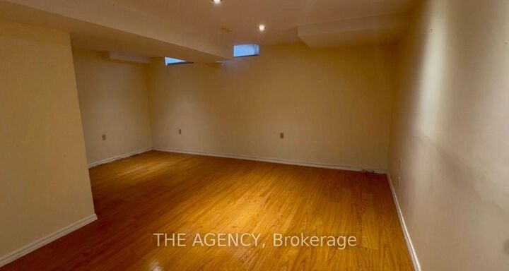 Property Photo:  14 Clydesdale Road  ON L3R 3S9 