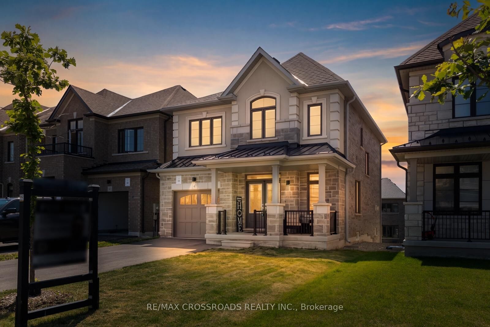 Photo de la propriété: 47 Ed Ewert Avenue ON L1B 1G9
