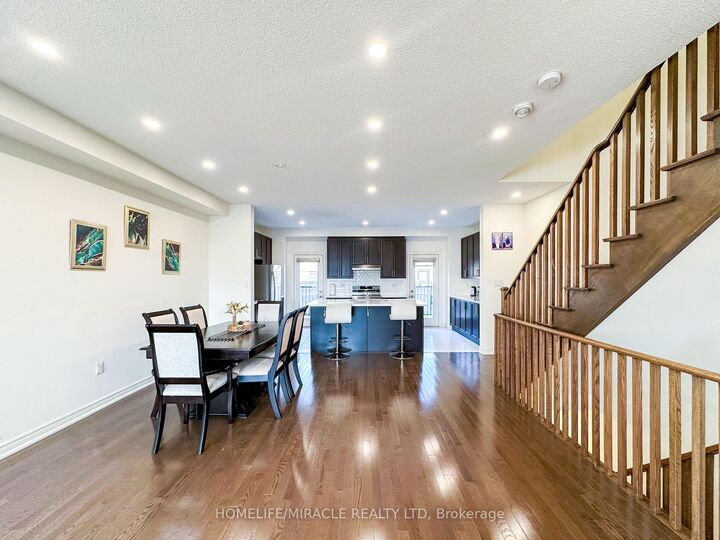 Property Photo: 58 Fruitvale Circle ON L7A 5B8