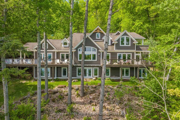 161 Town Line Road E — photo 1