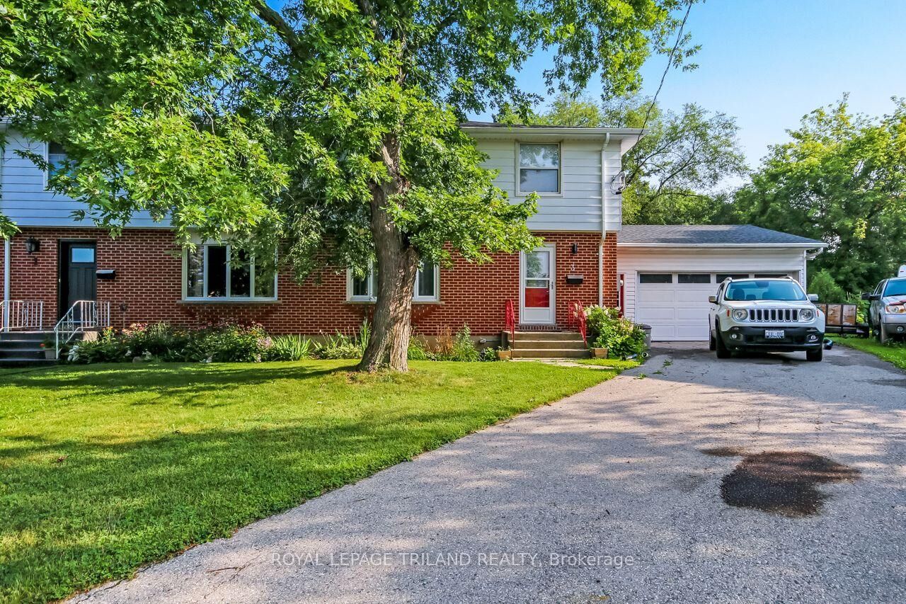 Property Photo:  3 Gregory Place  ON N5R 4S4 