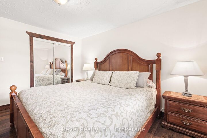 Property Photo: 81 Queen Street S ON K0L 2W0