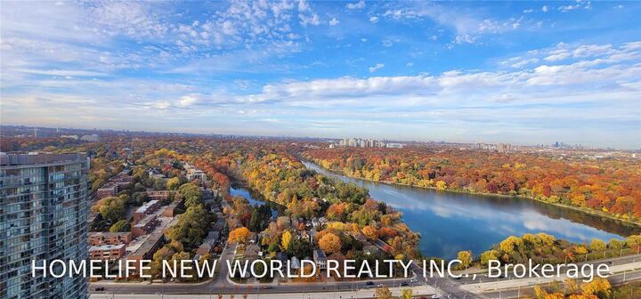 Property Photo: 1926 Lakeshore Boulevard W 3901 ON M6S 1A1