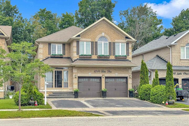 1246 Leslie Drive — photo 1