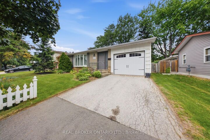Property Photo:  3157 Palmer Drive  ON L7M 1L3 