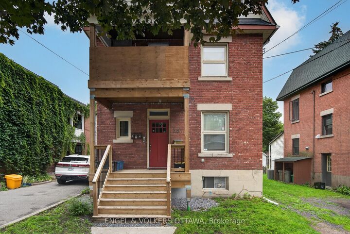 Property Photo: 35 Craig Street 1 ON K1S 4B6