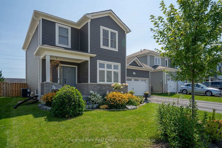 Property Photo: 18 Curtis Street ON K0K 2T0