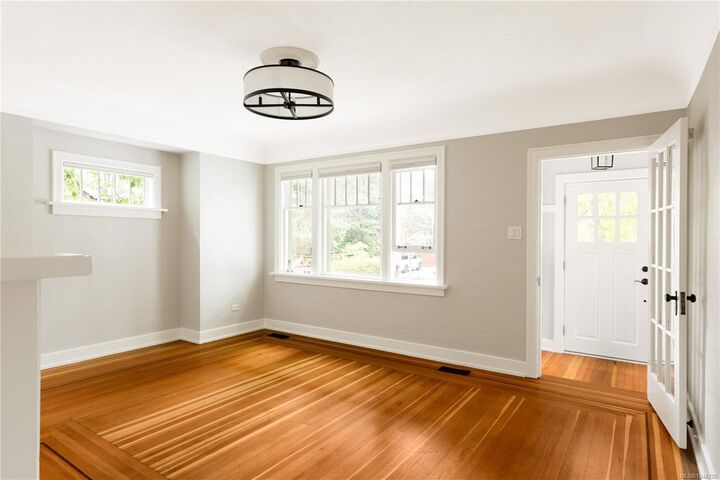 Property Photo:  2168 Bartlett Ave  BC V8S 2P9 
