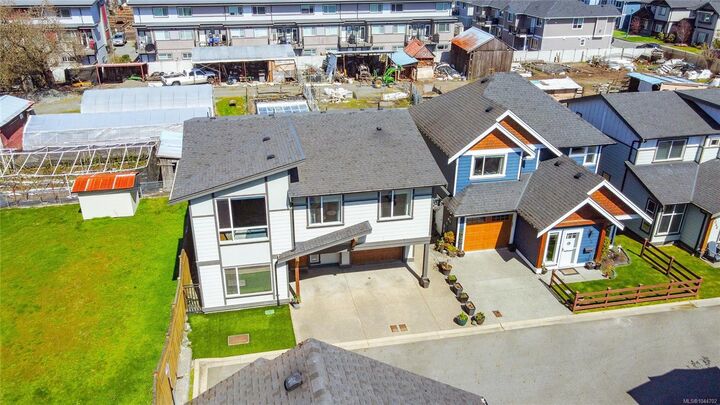 Property Photo: 1054 Whitney Crt BC V9C 0G9