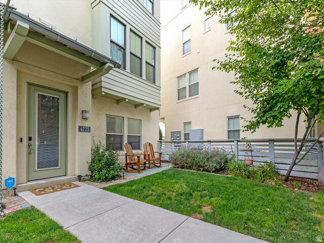 Property Photo:  4773 W Daybreak Rim Way S  UT 84009 