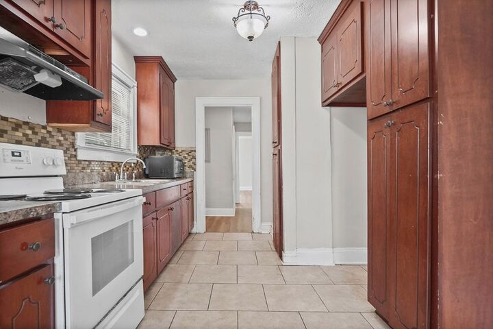 Property Photo: 1114 Baker Avenue GA 31707