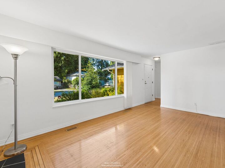 Property Photo: 1341 Barberry Drive BC V3B 1G2
