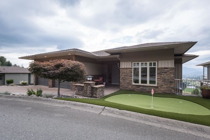 51075 Falls Court 125 — photo 1