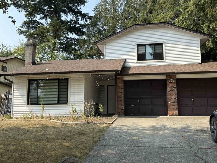 Property Photo: 6725 129 Street BC V3W 8H8
