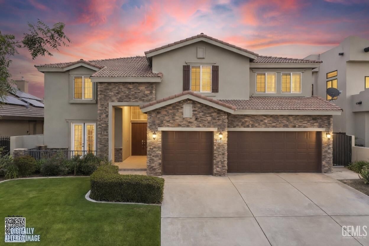 Property Photo:  2510 Edingal Drive  CA 93311 