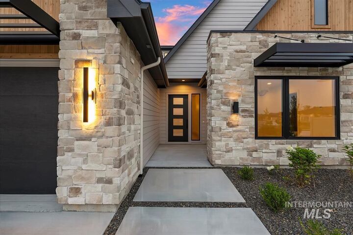 Property Photo:  3428 W Golden Barrel St.  ID 83616 