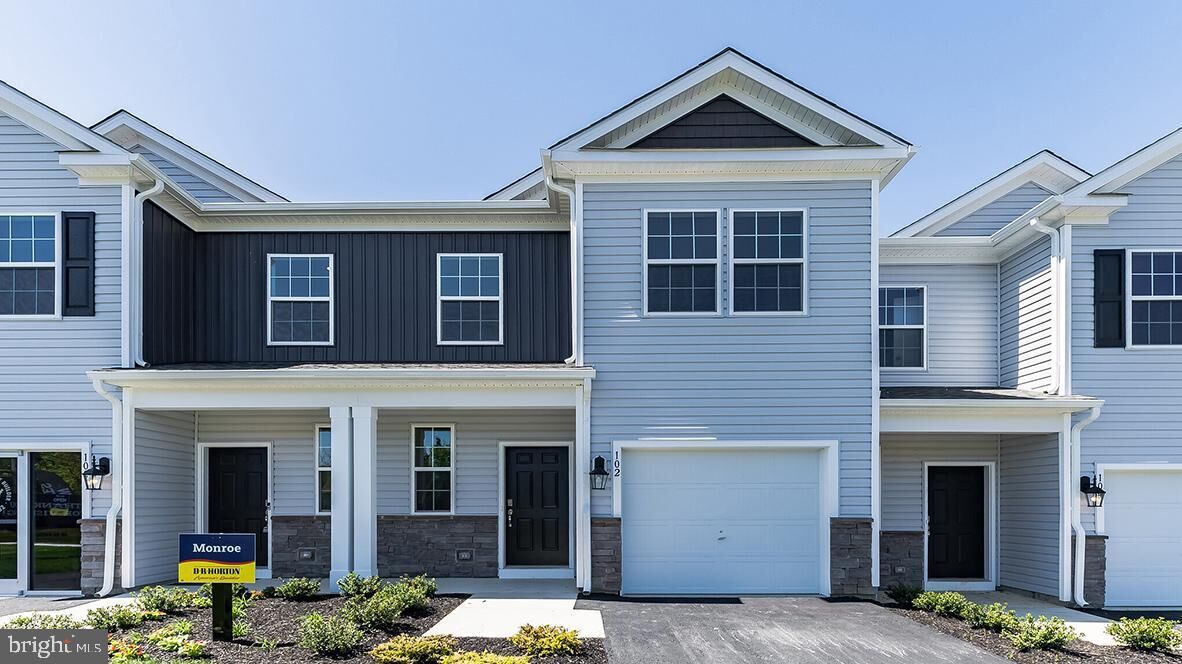 Property Photo:  163 Sickler Court  NJ 08081 