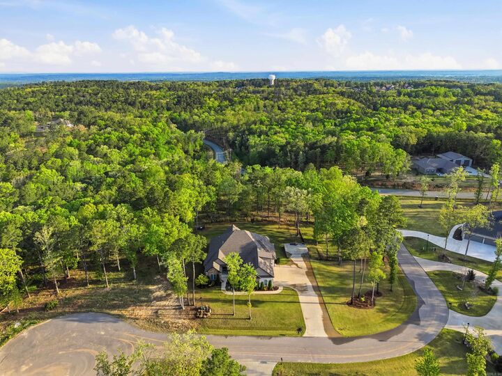 Property Photo: 3945 Orchard Hill Drive AR 72034