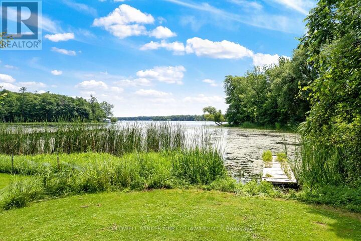 Property Photo:  127 Rose Mac Drive  ON K0G 1W0 