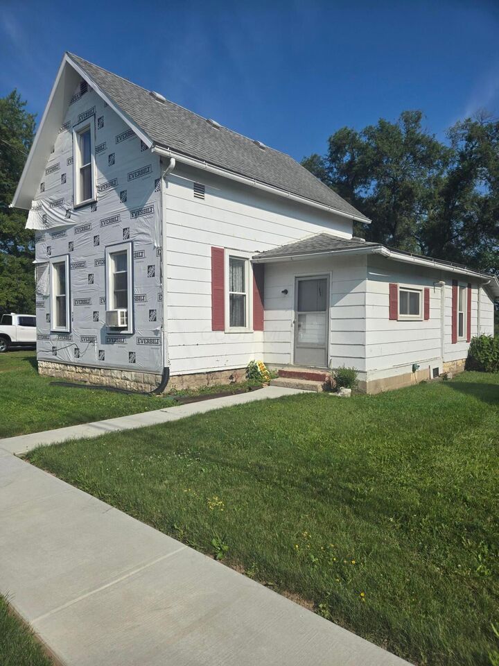 Property Photo: 19078 Main Street OH 43007
