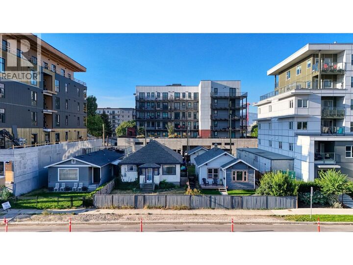 Property Photo: 615 Clement Avenue BC V1Y 7C7