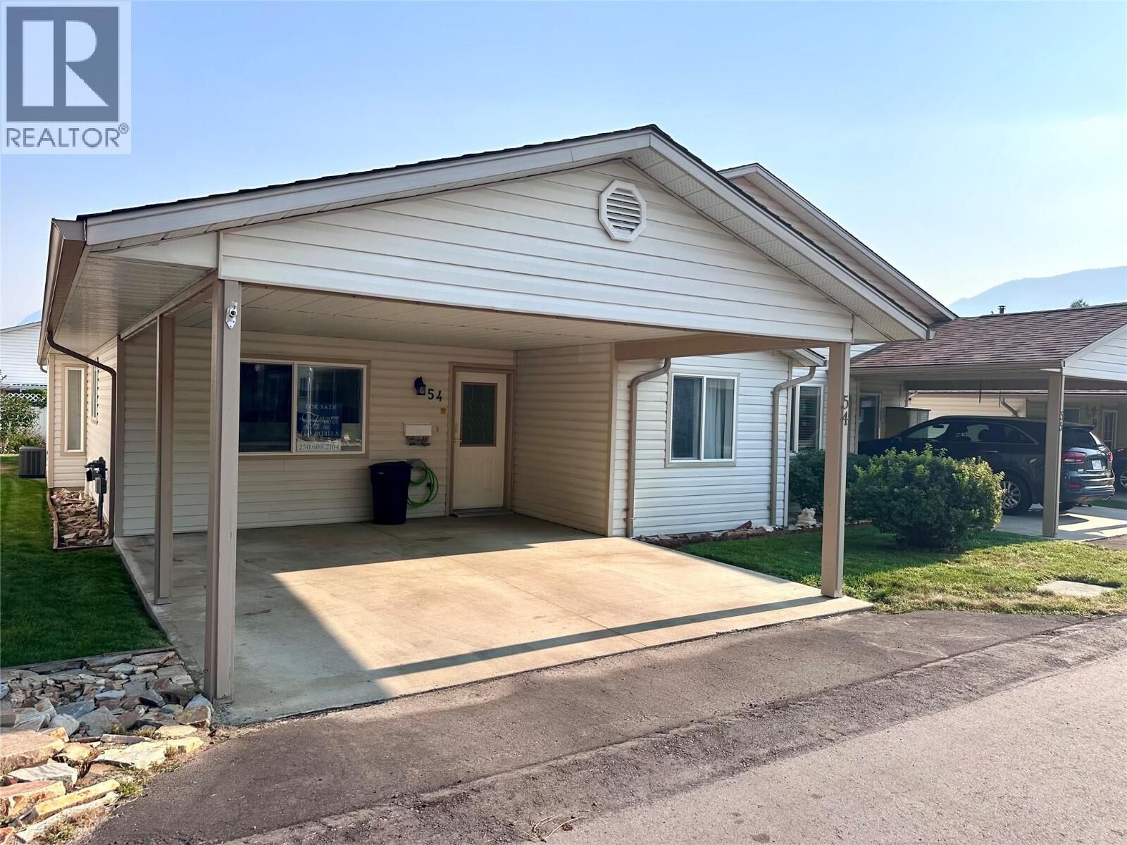 Property Photo:  2210 Columbia Avenue 54  BC V1N 2X1 