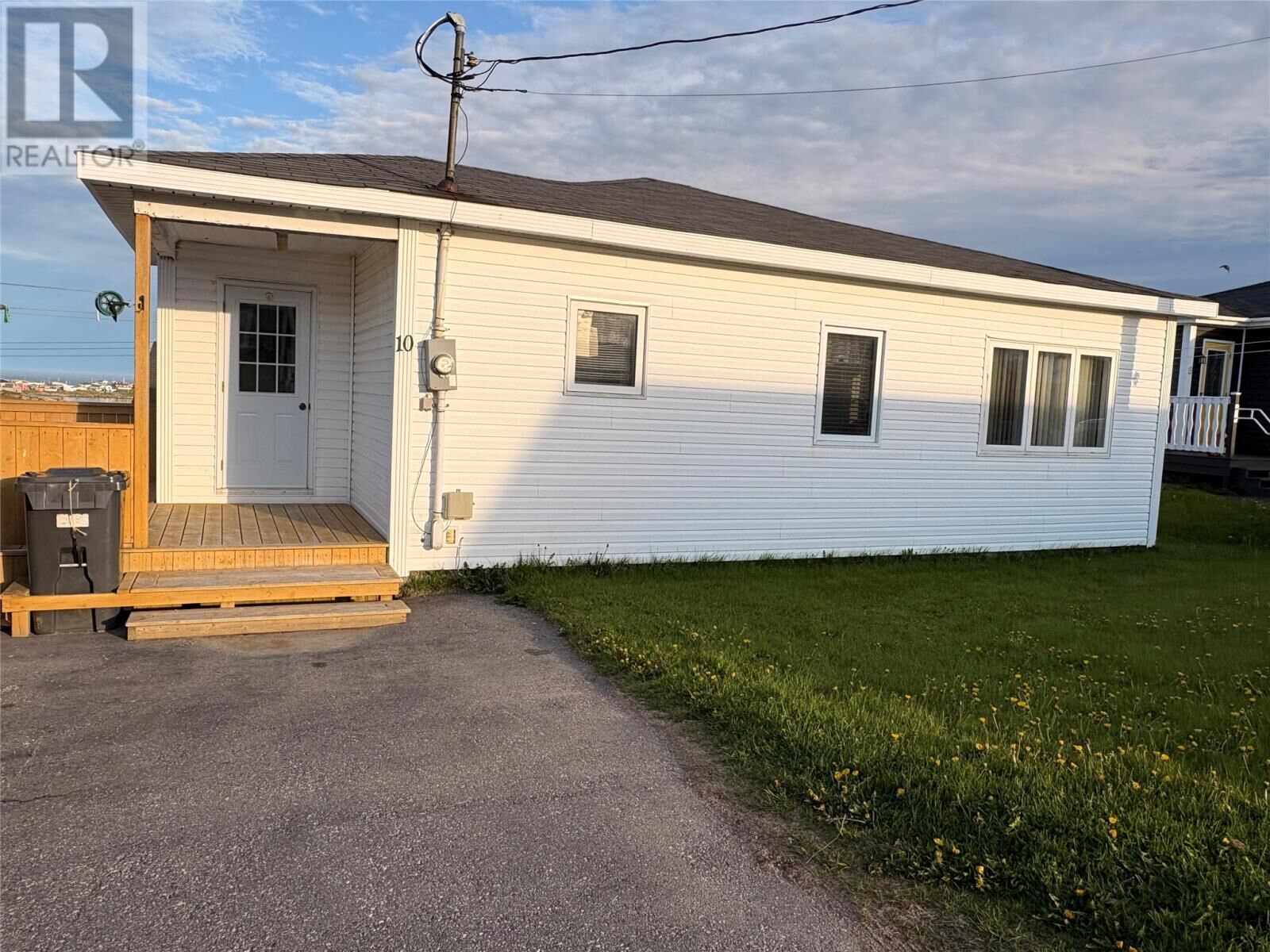 Property Photo: 10 First Avenue NL A0M 1C0