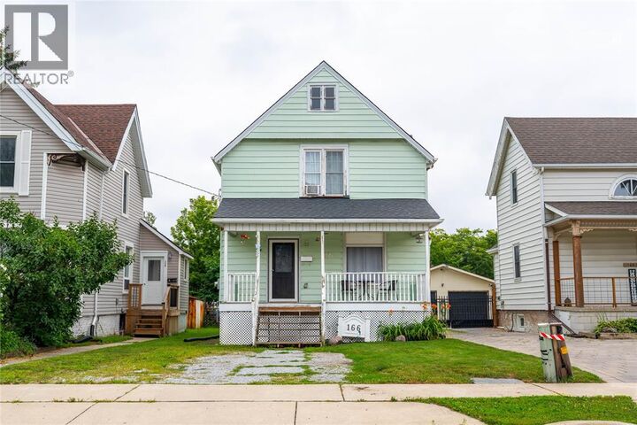 Property Photo:  166 John Street  ON N7T 2Y9 