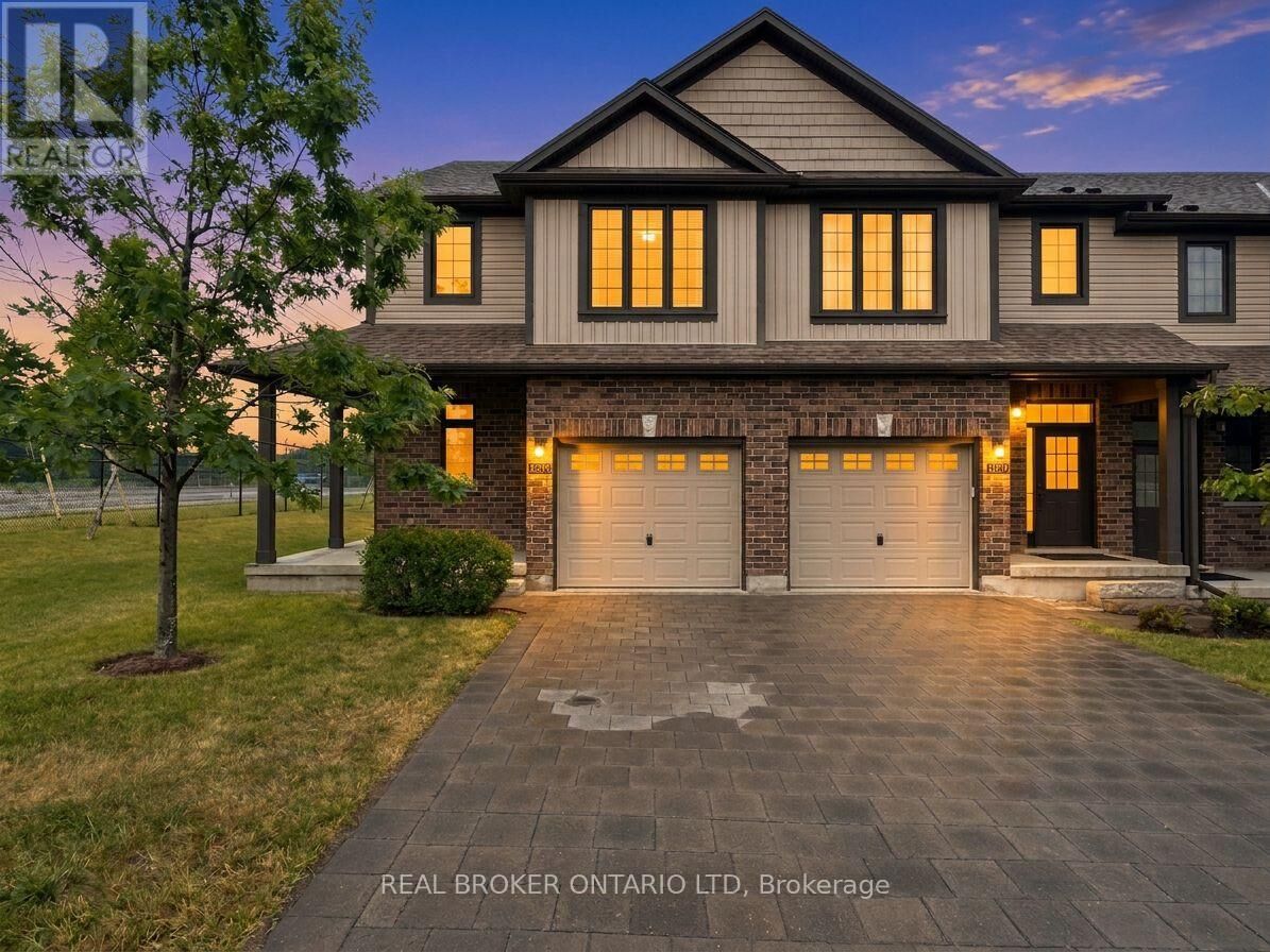 Property Photo: 1054 Oakcrossing Gate ON N6H 0E9
