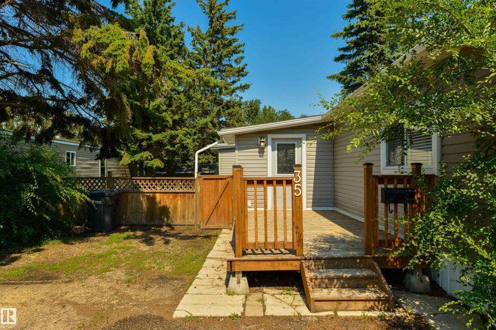 Property Photo: 305 Calahoo Road 35 AB T7X 3K5