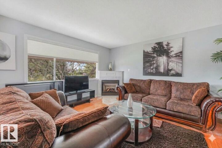 Property Photo: 8712 137 Avenue NW AB T5E 1Y4