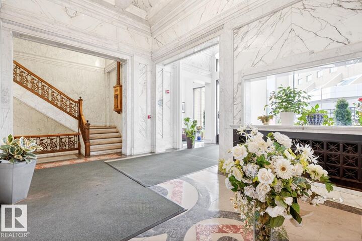 Property Photo: 10134 100 Street NW 801 AB T5J 0N8