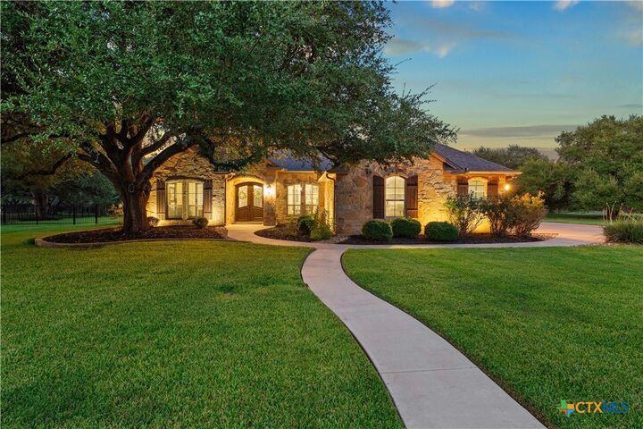 Property Photo: 3041 Rolling Meadow Drive TX 76571