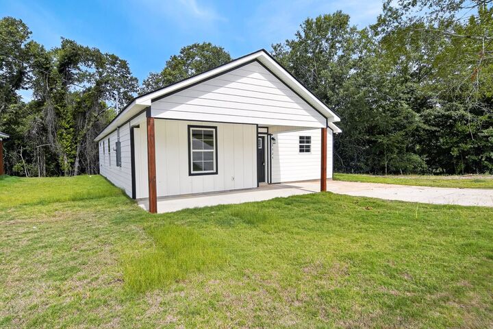 Property Photo:  2325 Schatulga Road  GA 31907 