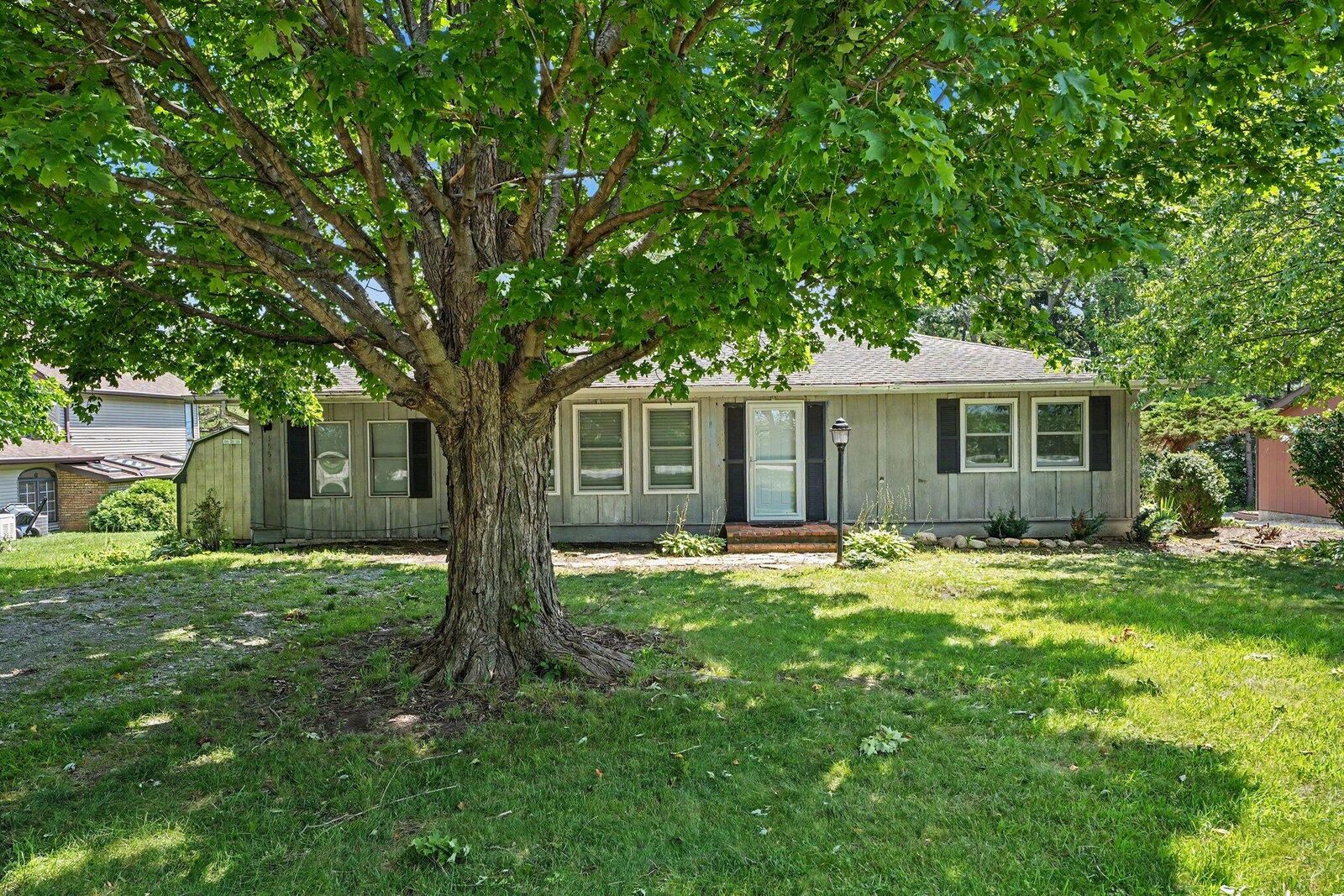 Property Photo:  15519 Colfax Street  IN 46356 