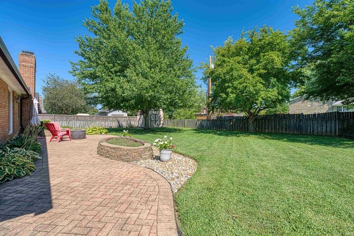 Property Photo:  8666 Greywing Drive  IN 47630 