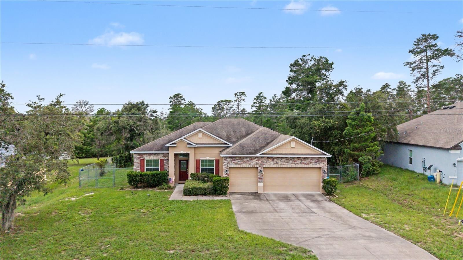 Property Photo:  6545 Landover Boulevard  FL 34608 