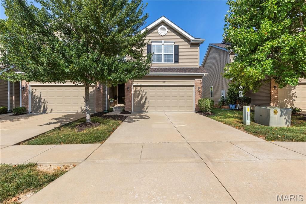 Property Photo:  1809 Hyland Green Drive  MO 63366 