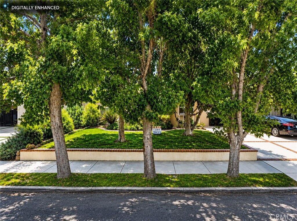 Property Photo: 1384 Palms CA 90291