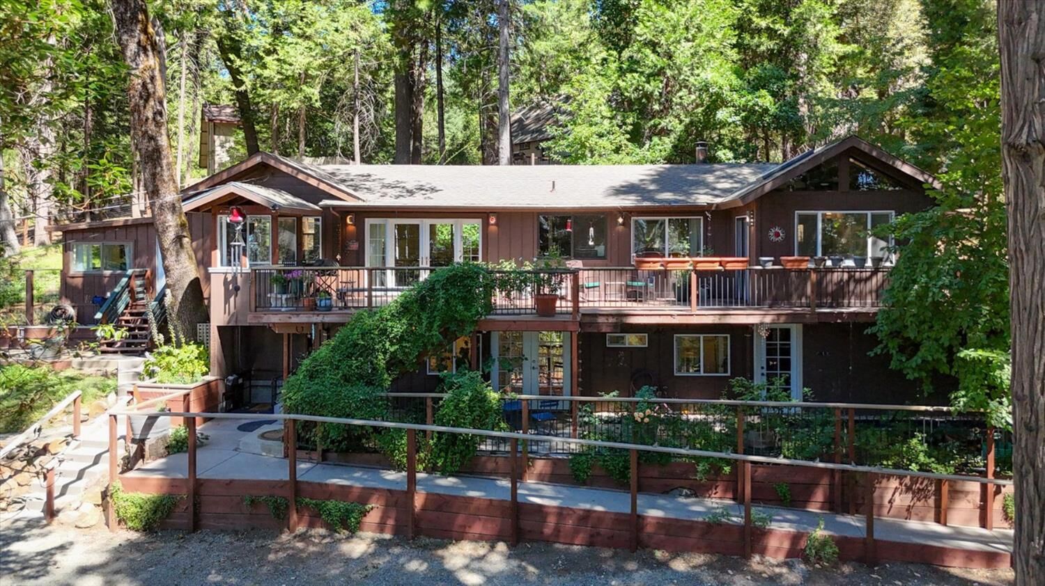 Property Photo:  15836 Mountain View Drive  CA 95959 
