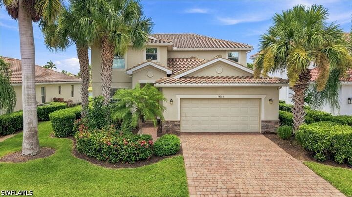 Property Photo:  14658 Fern Lake Court  FL 34114 