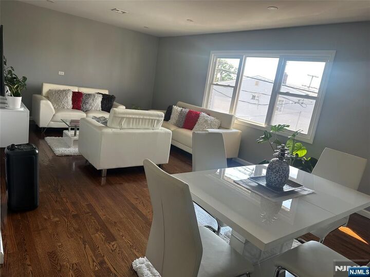 Property Photo:  9006 Palisade Plaza 2nd + Ground  NJ 07047 