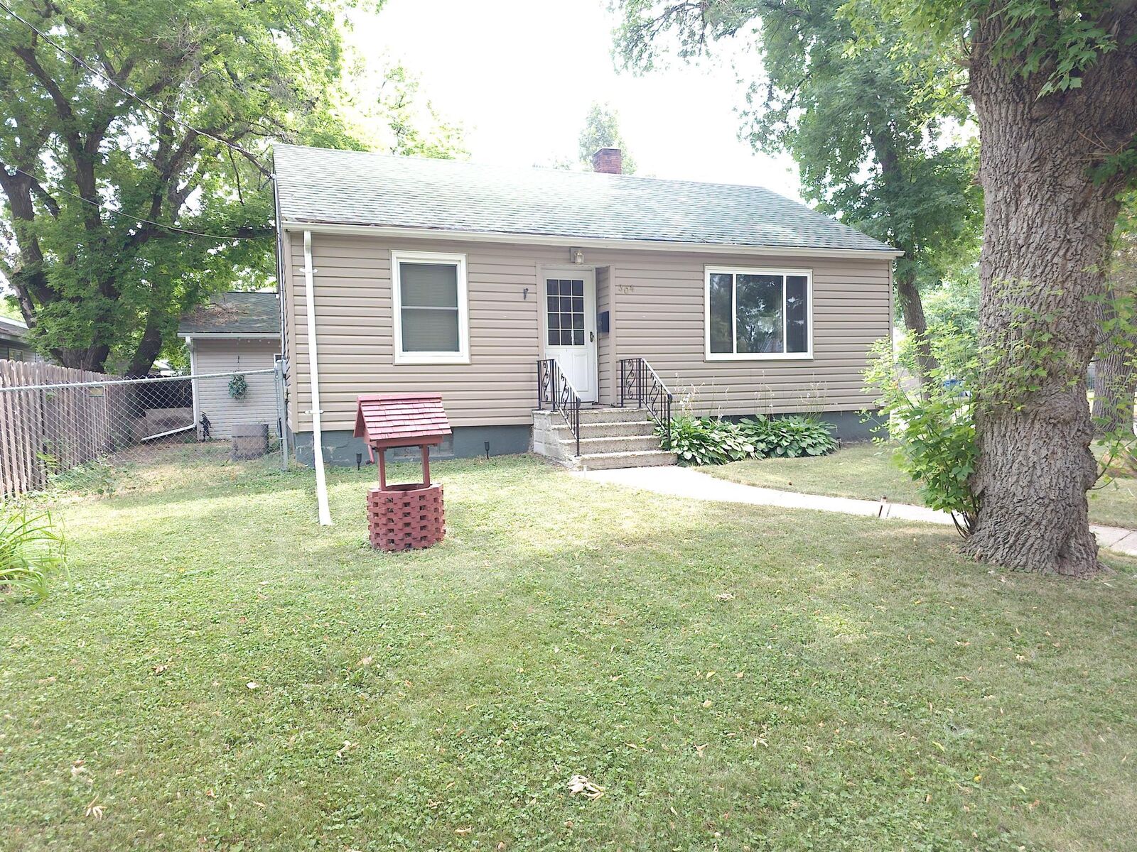 Property Photo:  304 13th Street N  MN 56560 
